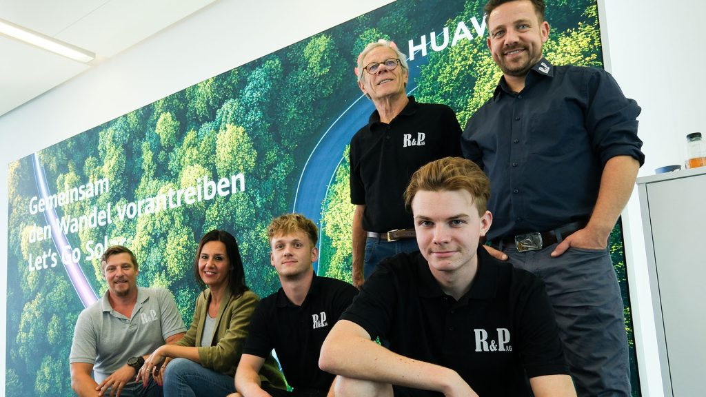 Team 2025 zu Besuch bei Huawai Schweiz
