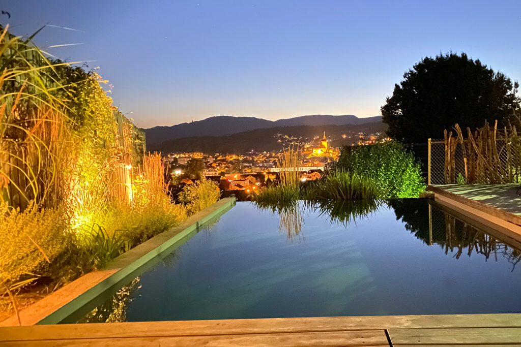 Beleuchtung aussen Pool